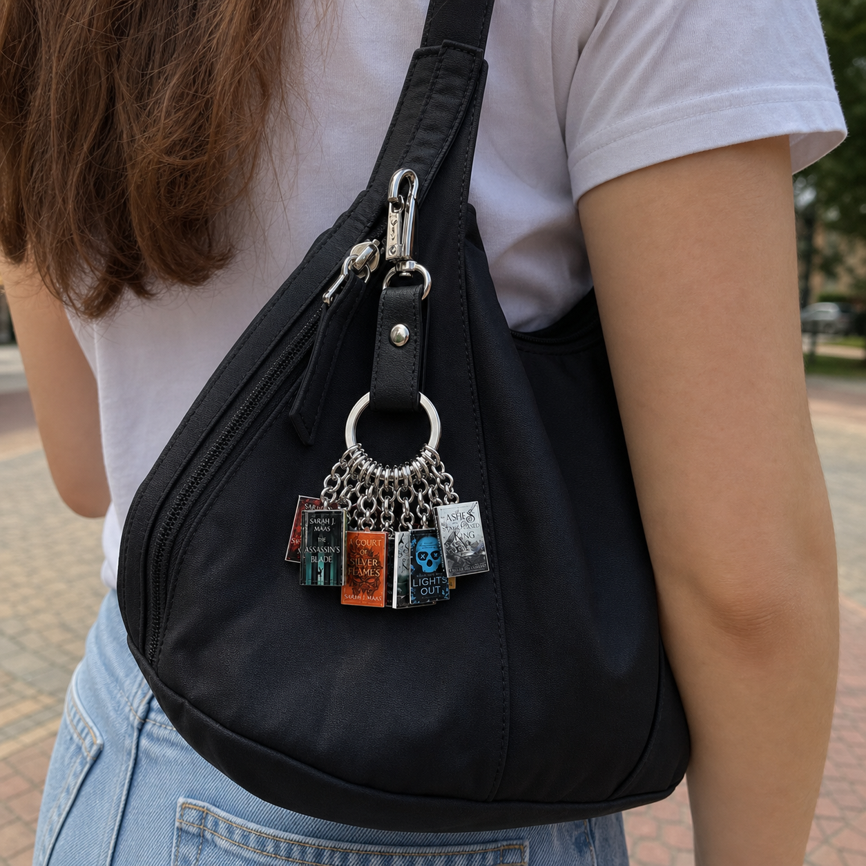 Individuell gestaltete Mini-Buch-Schlüsselanhänger, personalisierte Taschenanhänger für Bücherliebhaber und perfekte Geschenke für Leser, Bibliothekare, Lehrer und Absolventen.